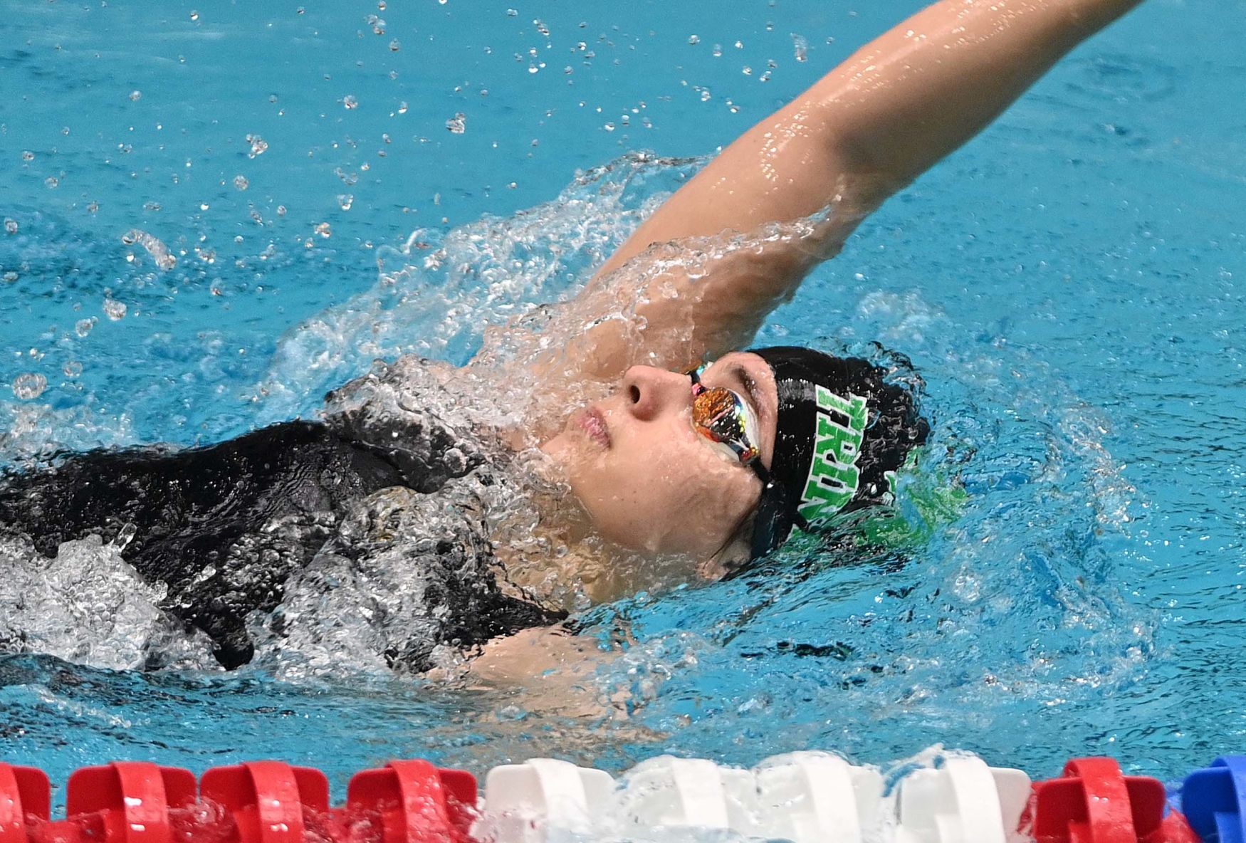 Swimming girls 2A 3